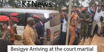 Besigye’s Lawyers Protest Courtroom Access Delay