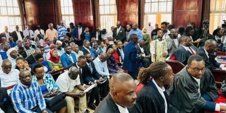 Pictorial: Besigye, Lutaale Denied Bail