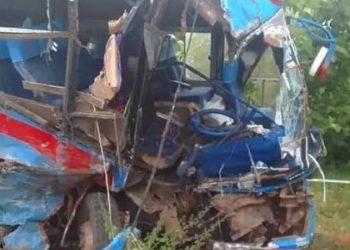 One Killed , 40 Injured in Nebbi-Pakwach Road Crash
