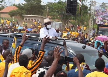 Museveni Questions Influx of People On Lakes