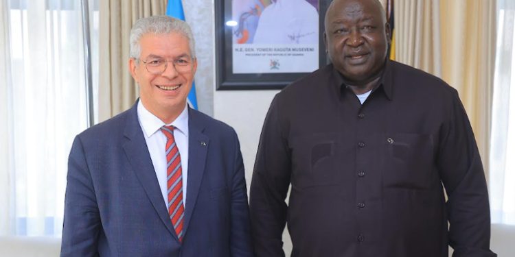 Minister of State for Foreign Affairs Meets Algerian Ambassador