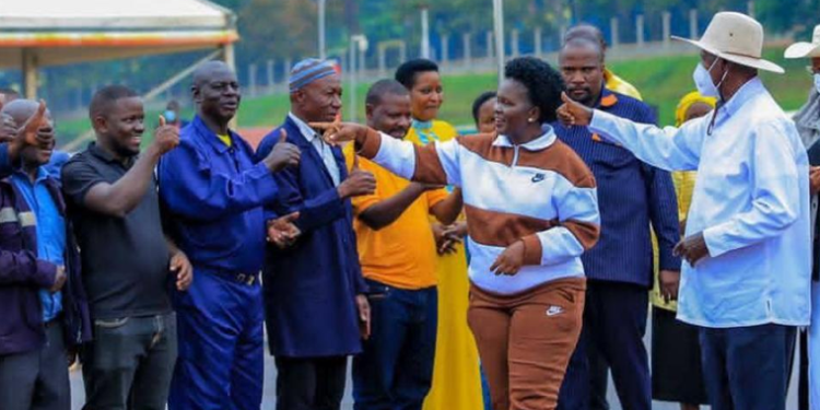Museveni Proposes Revolving Fund, Common Facilities for Kampala Mechanics