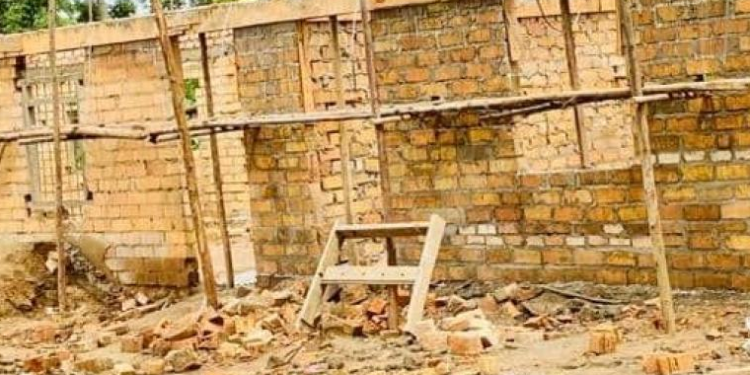 Community Halts Bukakata School Project Over Alleged Shoddy Work