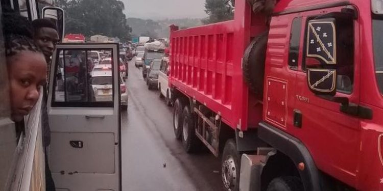 Motorists Spend Night in 15-hour Masaka Highway Jam