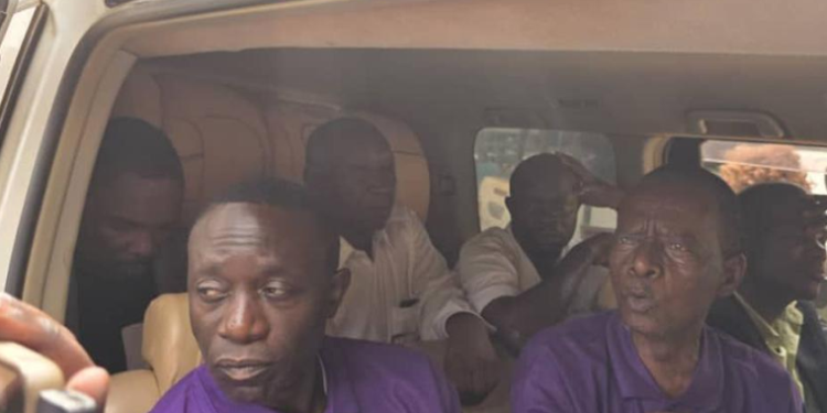Presidential Candidate Blocks Court Entrance Over Delayed Electoral Reforms Case