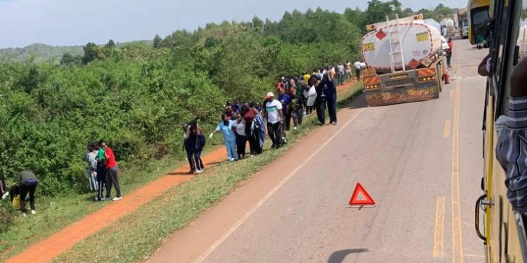 Four Students Injured In Nakasongola Accident ‎
