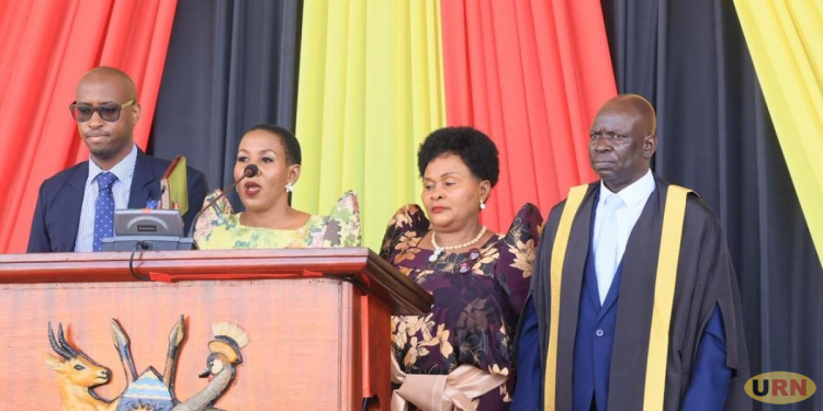 184 MPs Take Oath on Day One of Swearing-In Ceremony