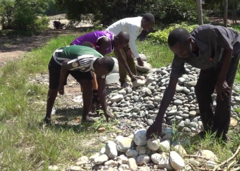 Kasese Cracks Down on Illegal Sand Mining Along Major Rivers