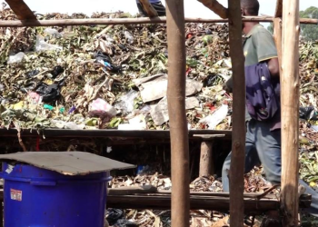 Kabundaire Fresh Market Traders Raise Alarm Over Garbage and Poor Drainage