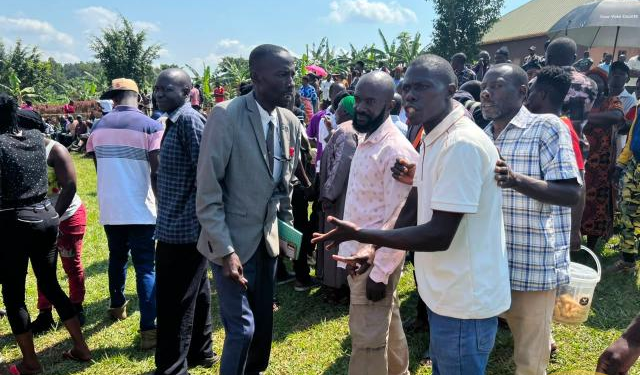 Chaos, No Candidates Mar LC1 Polls