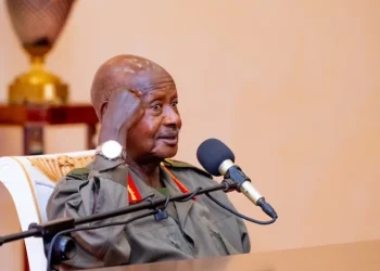 Museveni Warns MPs on Corruption, Absenteeism in Public Service