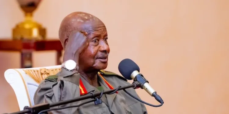 Museveni Warns MPs on Corruption, Absenteeism in Public Service