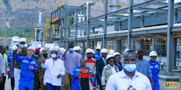 Museveni Unveils ‘Pearl Sweet’ Crude, Gives Uganda’s Oil a National Identity