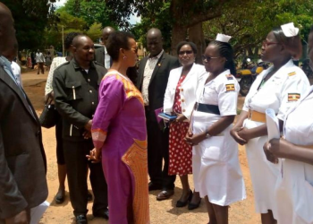 Minister Kawooya Warns Gov’t Medics Against Abandoning Duty for Private Clinics