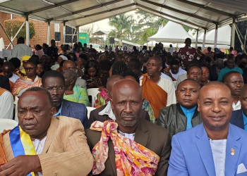 Mourners Arrive at St John’s Cathedral for Omukama Oyo Funeral Service