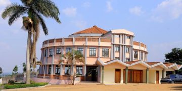 Tooro Postpones Supreme Council Meeting Amid Succession Uncertainty