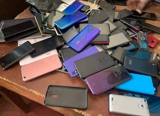 Police Arrest Three Suspects in Operation Against Phone Snatching and Dealing Crime Court Security