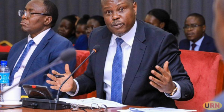 Hunter Now Being Hunted: MPs Scrutinise Auditor General on Digital Plates